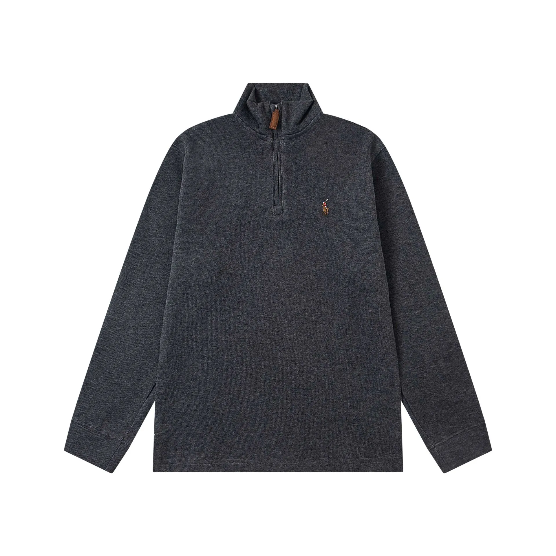 🅿️260 new model number: B143 Ralph Lauren's new half-zip sweatshirt top with colorful logo embroidery on the chest 1️⃣ Developed using original fabric, the fabric properties are similar to wool, soft and light to the touch, and has good wrapping and elasticity! 2️⃣The iconic embroidery design style on the chest is very youthful and energetic, and can be easily worn by both men and women. It is very in line with the fashion aesthetic concepts of today's young people! 3️⃣Simple style, comfortable to wear, same style for men and women, a must-have for couples! 4️⃣Full set of customized accessories, complete with three standards Color: gray, beige Size: S, M, L, XL
